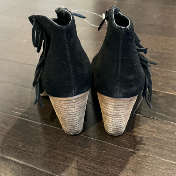 Tahari camila black suede fringe booties - Picture 4 of 6